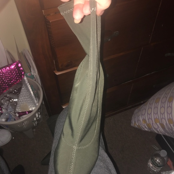 High heel boots - Picture 4 of 5